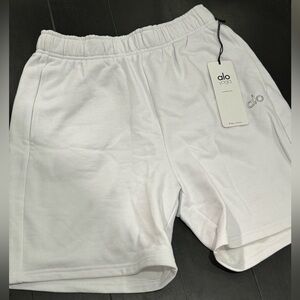 ALO sweat shorts!! - brand new w/ tag